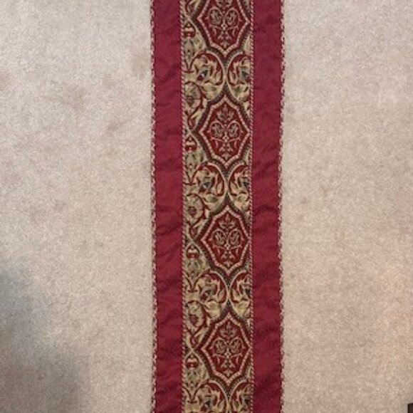 Elegant Burgundy & Gold Jacquard Table Runner with Tassels – 72" Long - Picture 1 of 2